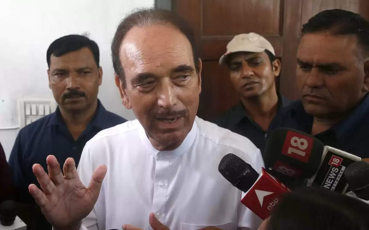 Political boil over Azad and Hooda meeting